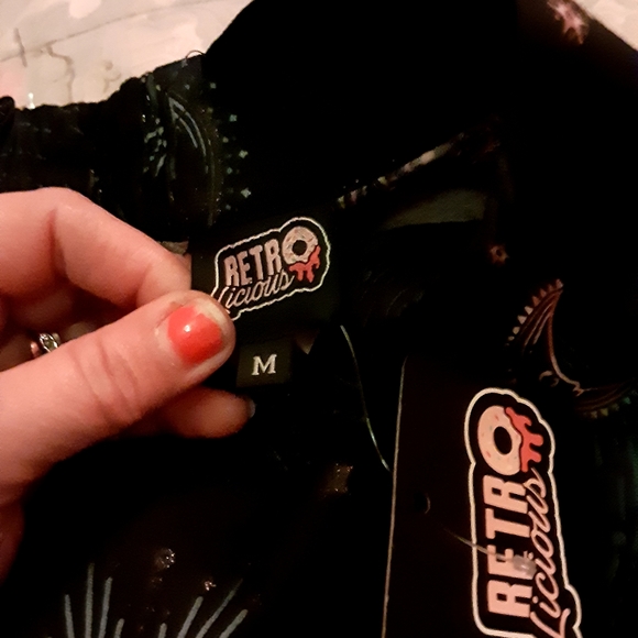 Skirt - Picture 2 of 2